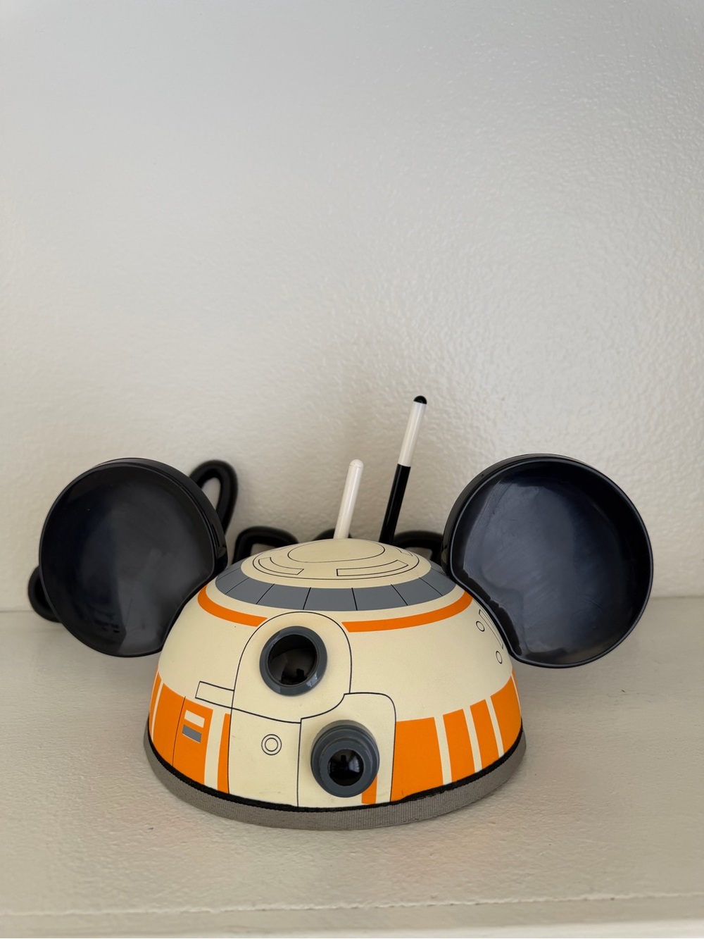 Disney Parks BB8 Mickey Mouse Ears Hat Star Wars Disneyland Disneyworld Droid (A